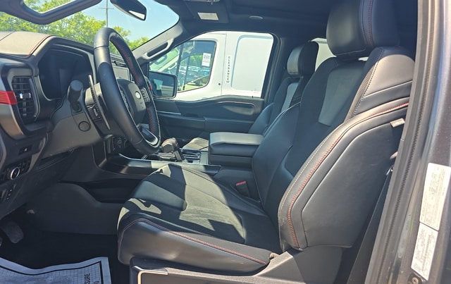 2025 Ford F-150 Raptor Truck SuperCrew Cab