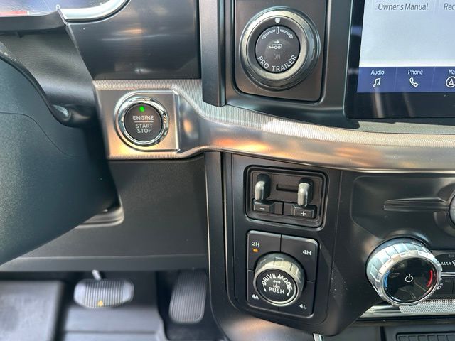 2023 Ford F-150 Raptor Truck SuperCrew Cab