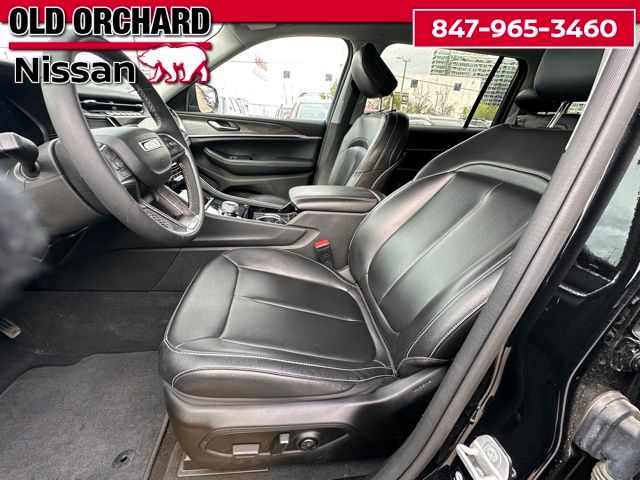 2023 Jeep Grand Cherokee Limited SUV