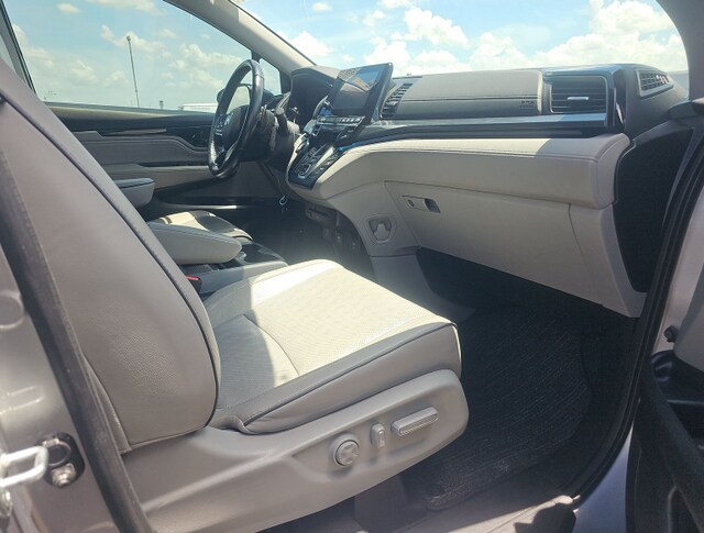 2022 Honda Odyssey Elite Van