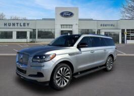 2023 Lincoln Navigator L Reserve SUV