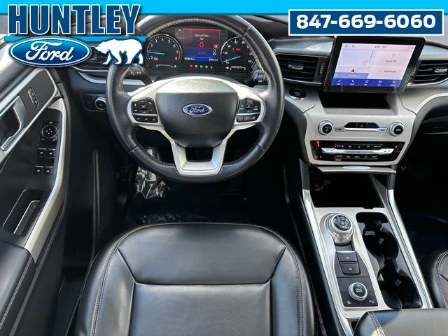 2023 Ford Explorer XLT SUV