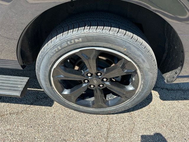 2022 Ford Expedition Limited SUV