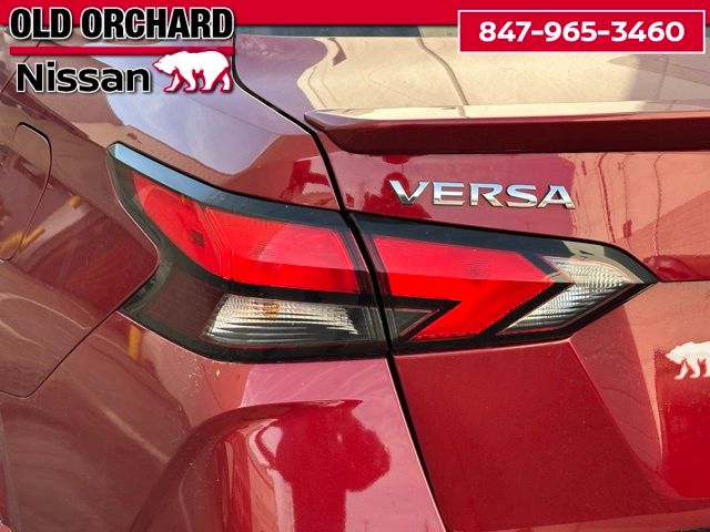 2024 Nissan Versa 1.6 SR Sedan