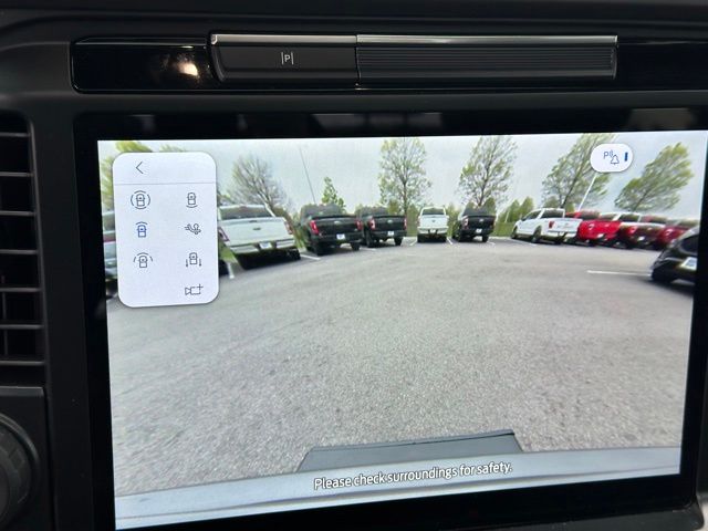 2025 Ford F-150 Lariat Truck SuperCrew Cab