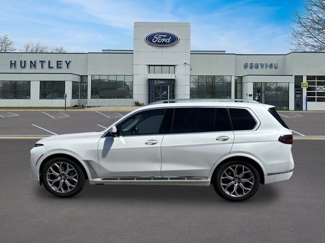 2025 BMW X7 xDrive40i SUV