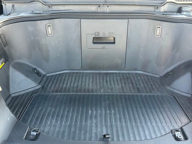 2024 Ford F-150 Lightning Lariat Truck SuperCrew Cab