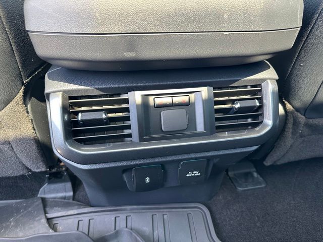 2023 Ford F-150 Lariat Truck SuperCrew Cab