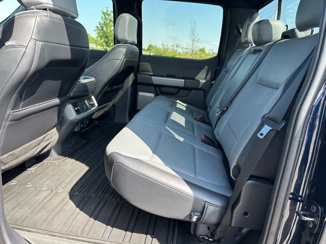 2024 Ford F-150 Lightning Lariat Truck SuperCrew Cab