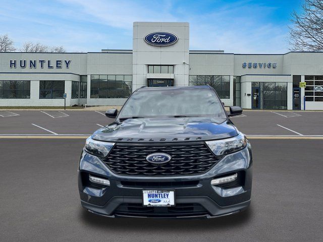 2023 Ford Explorer ST-Line SUV