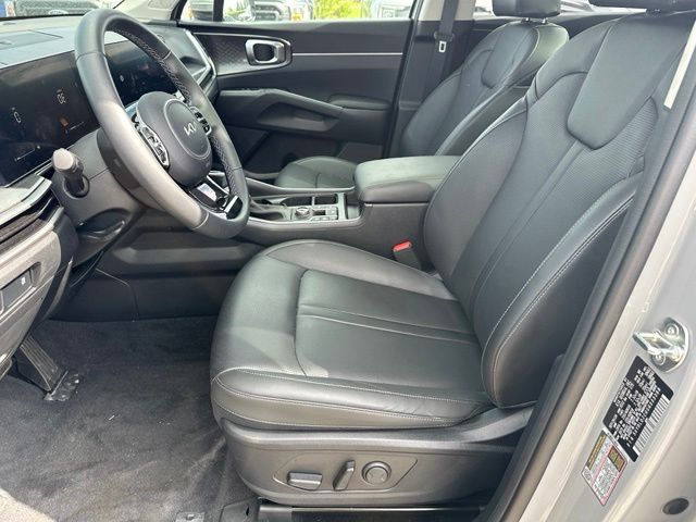 2025 Kia Sorento S SUV