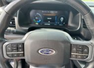 2022 Ford F-150 Lightning Lariat Truck SuperCrew Cab