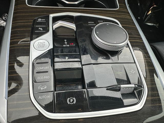 2024 BMW X7 xDrive40i SUV