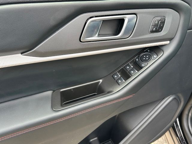 2026 Ford Explorer ST SUV