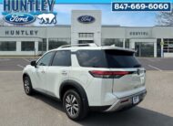 2023 Nissan Pathfinder SL SUV