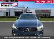 2024 Volvo S60 B5 Core Dark Theme Sedan