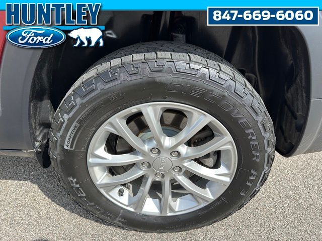 2019 Jeep Cherokee Latitude SUV