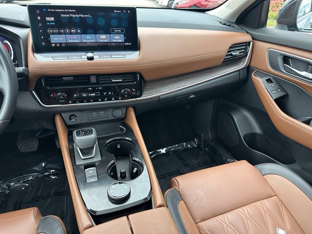 2024 Nissan Rogue Platinum SUV
