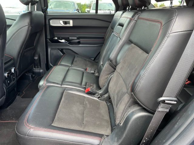 2023 Ford Explorer ST-Line SUV