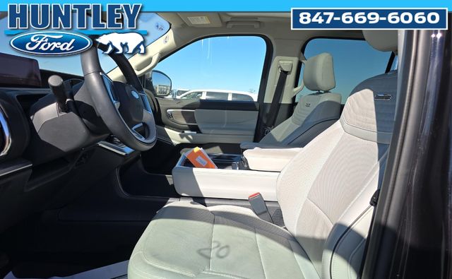 2025 Ford Expedition Platinum SUV