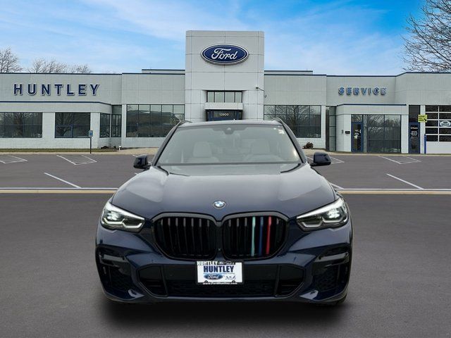 2022 BMW X5 M50i SUV