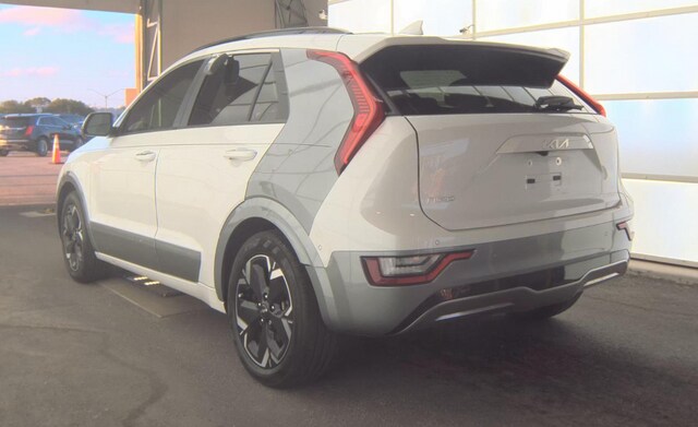 2023 Kia Niro EV Wave SUV