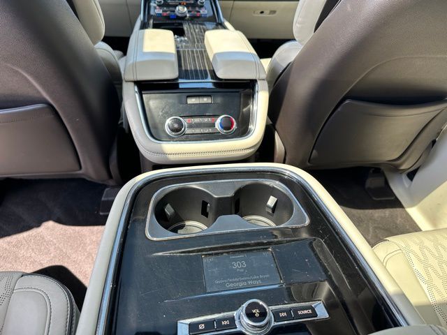 2021 Lincoln Navigator Black Label SUV