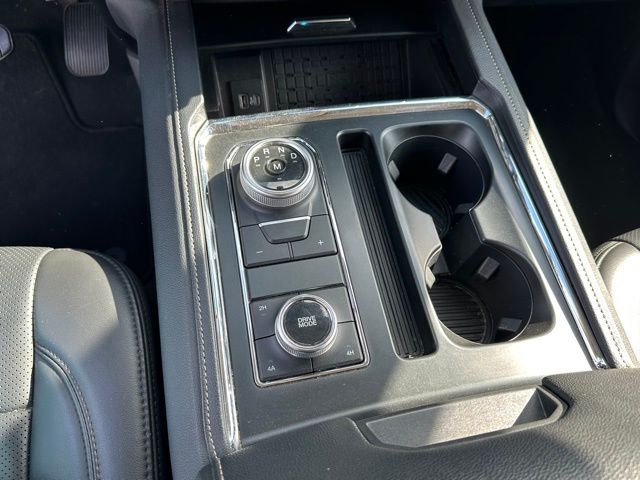 2024 Ford Expedition Max XLT SUV