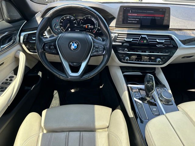 2017 BMW 540i 540i xDrive Sedan