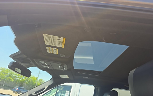 2025 Ford F-150 Raptor Truck SuperCrew Cab