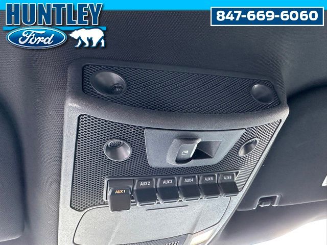 2022 Ford F-350 Lariat Truck Crew Cab
