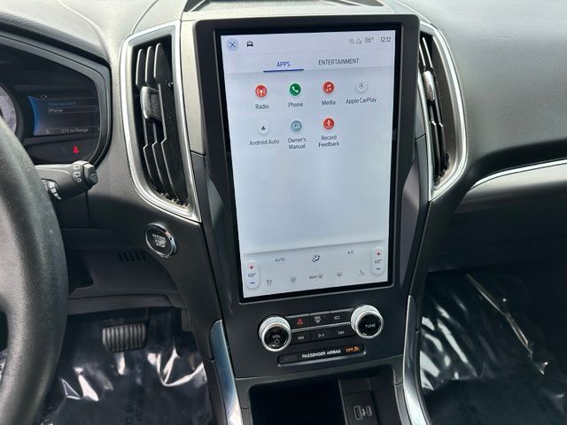 2022 Ford Edge Titanium SUV
