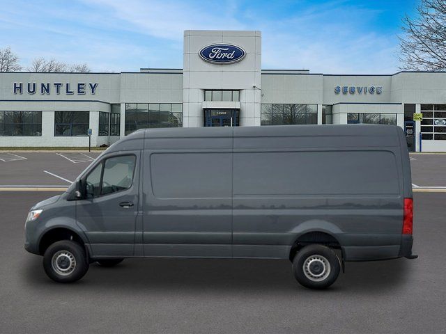 2024 Mercedes-Benz Sprinter 2500 Cargo 170 WB Van