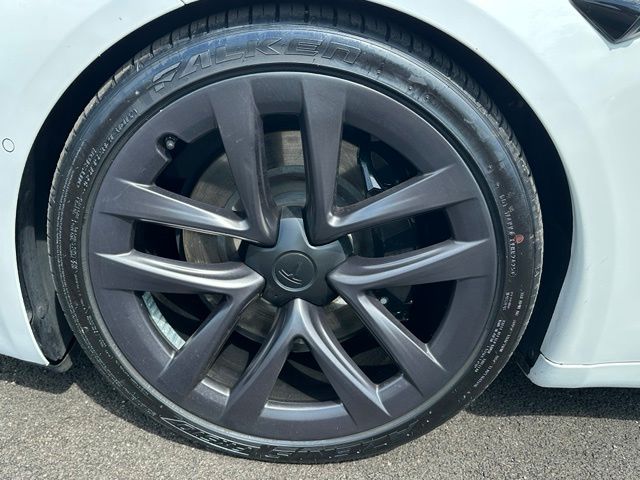 2021 Tesla Model S Plaid Hatchback