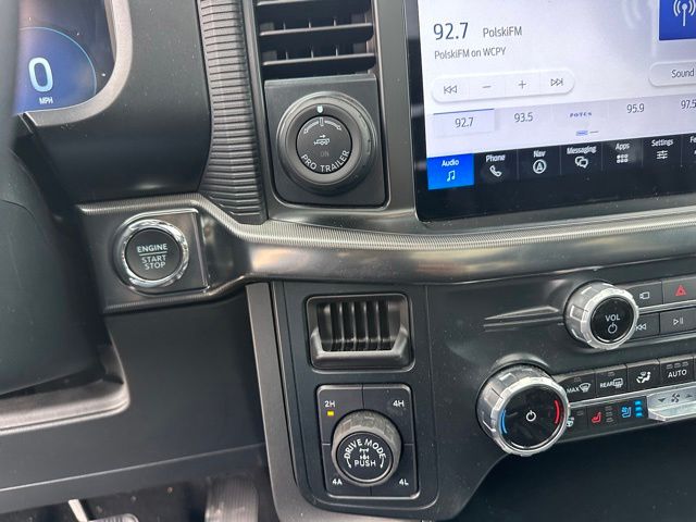 2025 Ford F-150 Lariat Truck SuperCrew Cab