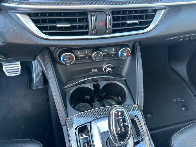 2022 Alfa Romeo Stelvio Quadrifoglio SUV