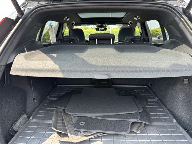 2023 Volvo XC40 Recharge Pure Electric Ultimate SUV
