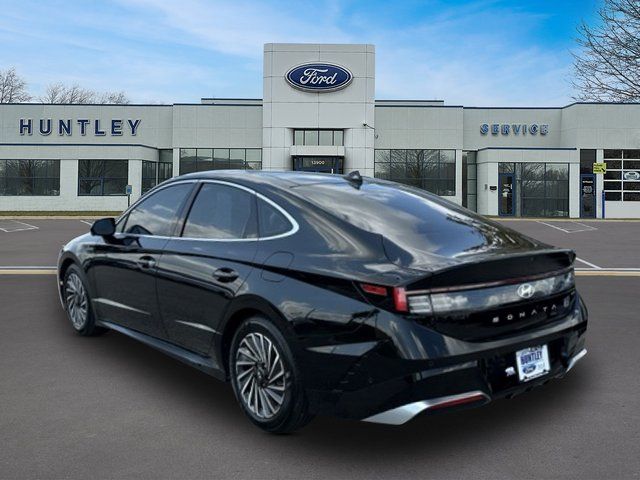 2025 Hyundai Sonata Hybrid Limited Sedan