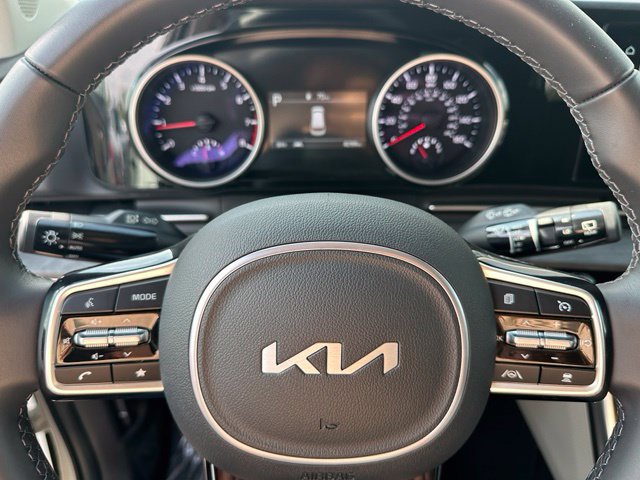 2024 Kia Carnival EX MPV