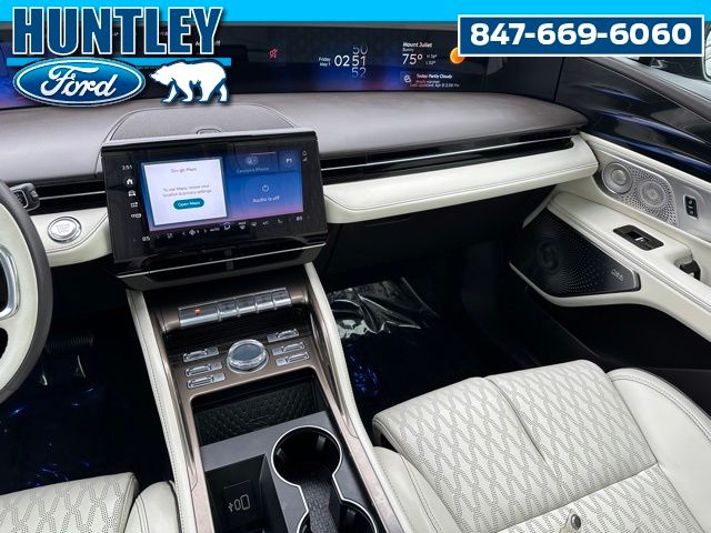 2025 Lincoln Nautilus Black Label SUV