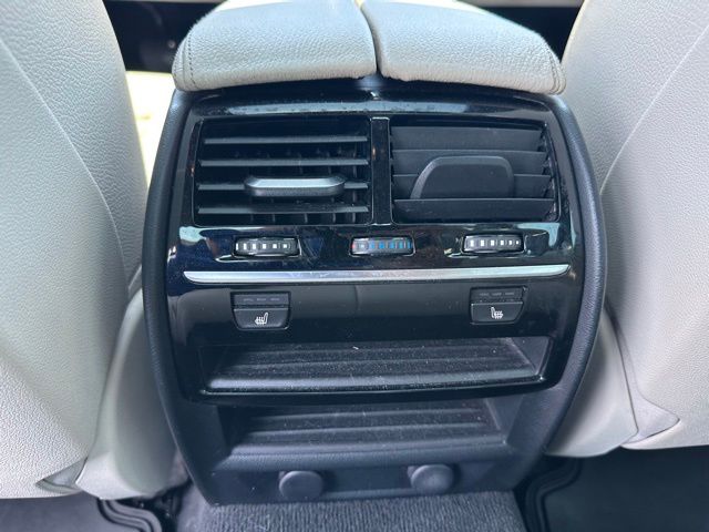 2017 BMW 540i 540i xDrive Sedan