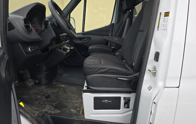 2023 Mercedes-Benz Sprinter 2500 Cargo 144 WB Van Cargo Van