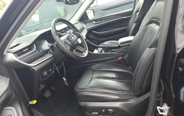 2023 Jeep Grand Cherokee Limited SUV