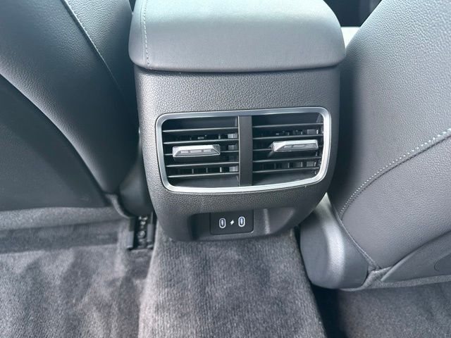 2025 Hyundai Sonata Hybrid Limited Sedan