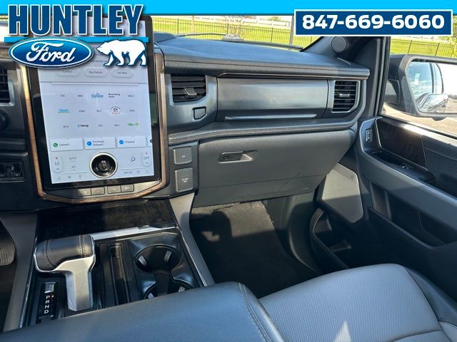 2023 Ford F-150 Lightning Lariat Truck SuperCrew Cab