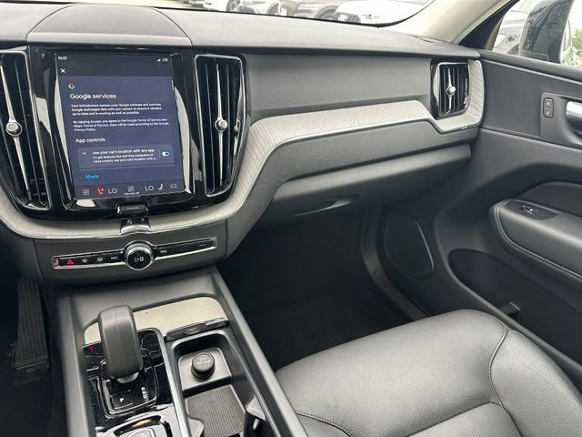 2025 Volvo XC60 B5 Plus SUV
