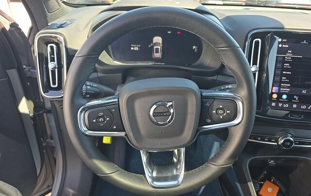 2023 Volvo XC40 Recharge Pure Electric Ultimate SUV