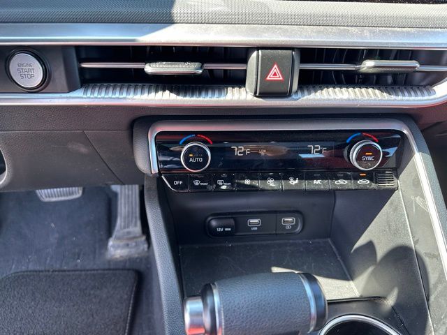 2024 Kia K5 GT-Line Sedan