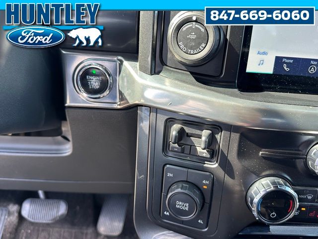 2021 Ford F-150 Lariat Truck SuperCrew Cab