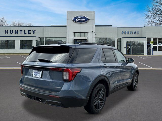 2025 Ford Explorer ST-Line SUV